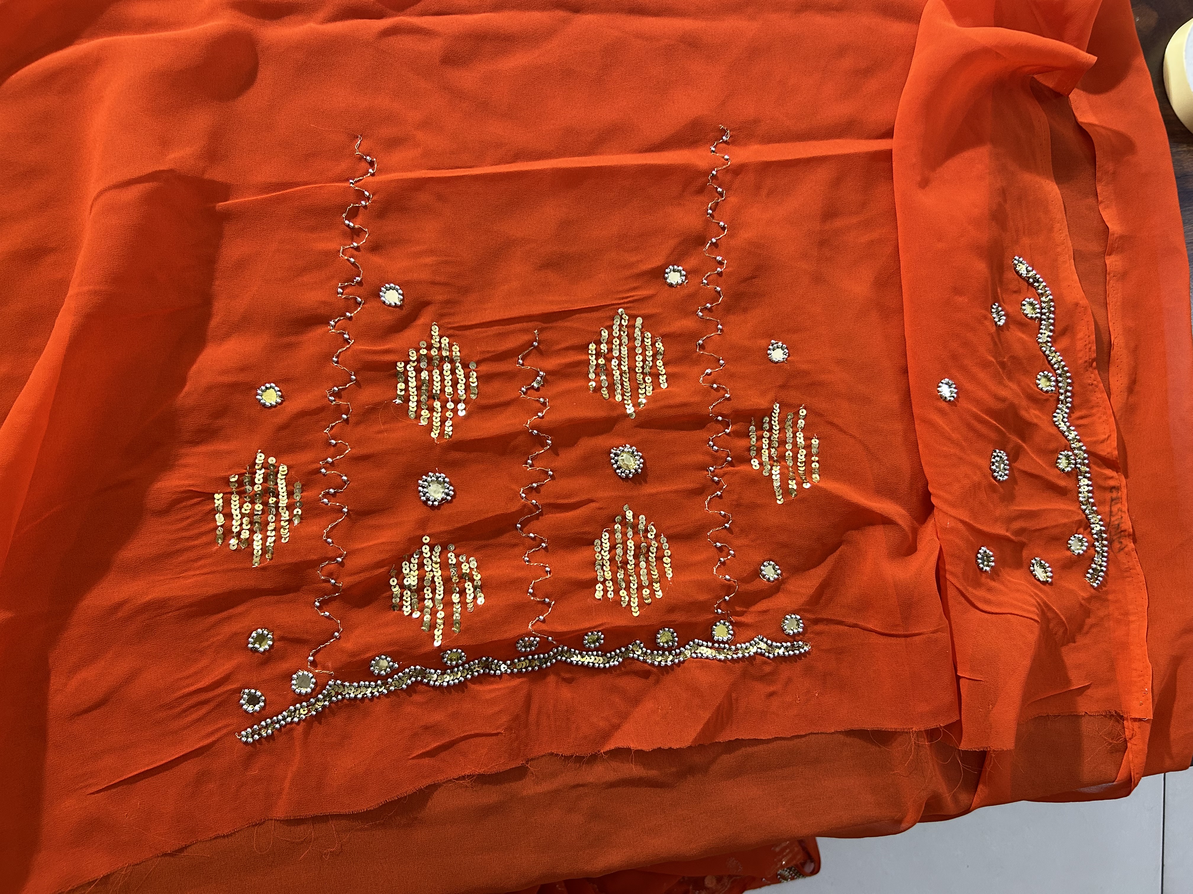 Chamkili vintage saree — image 6