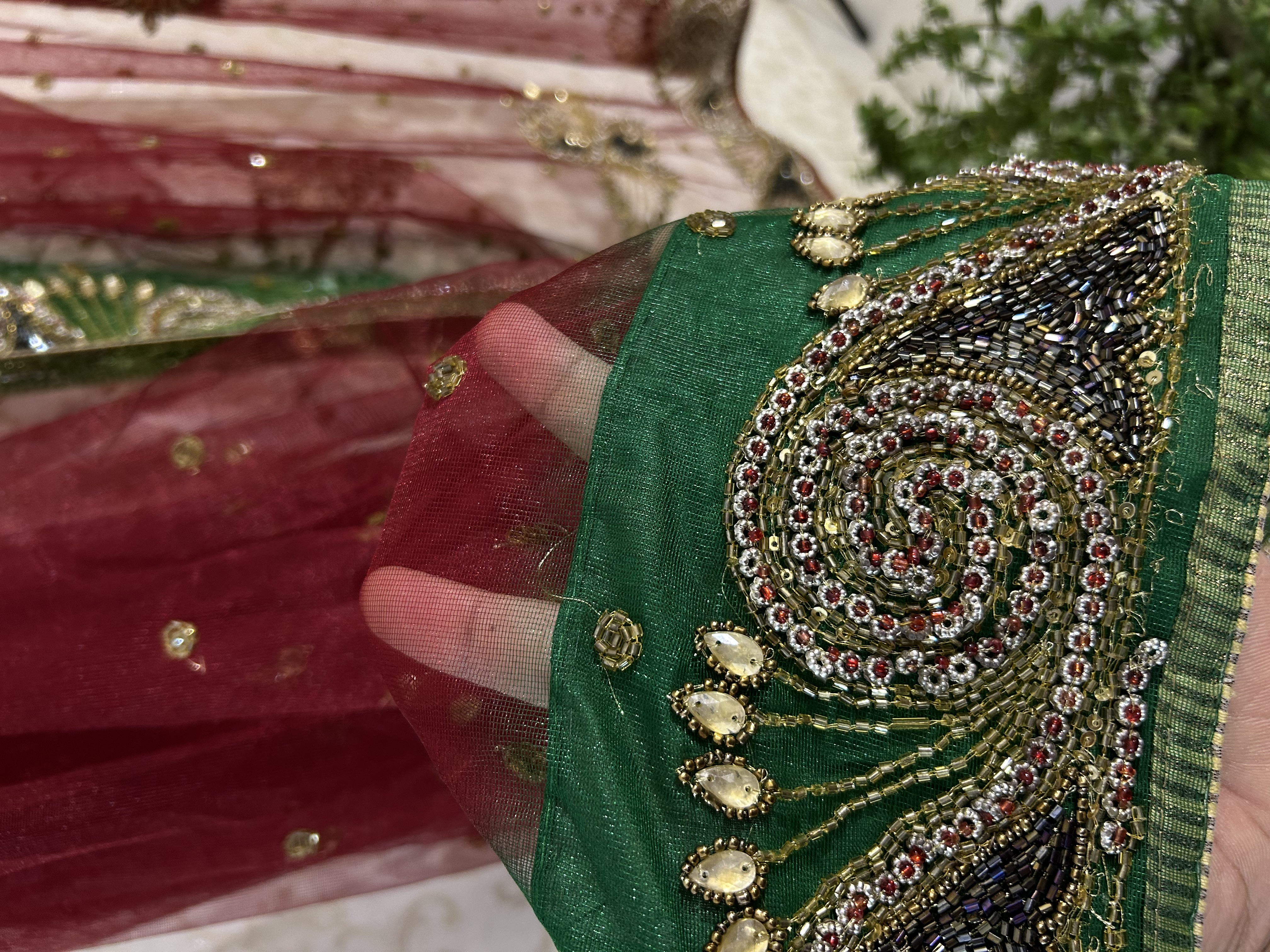 Gulnaar net saree — image 5