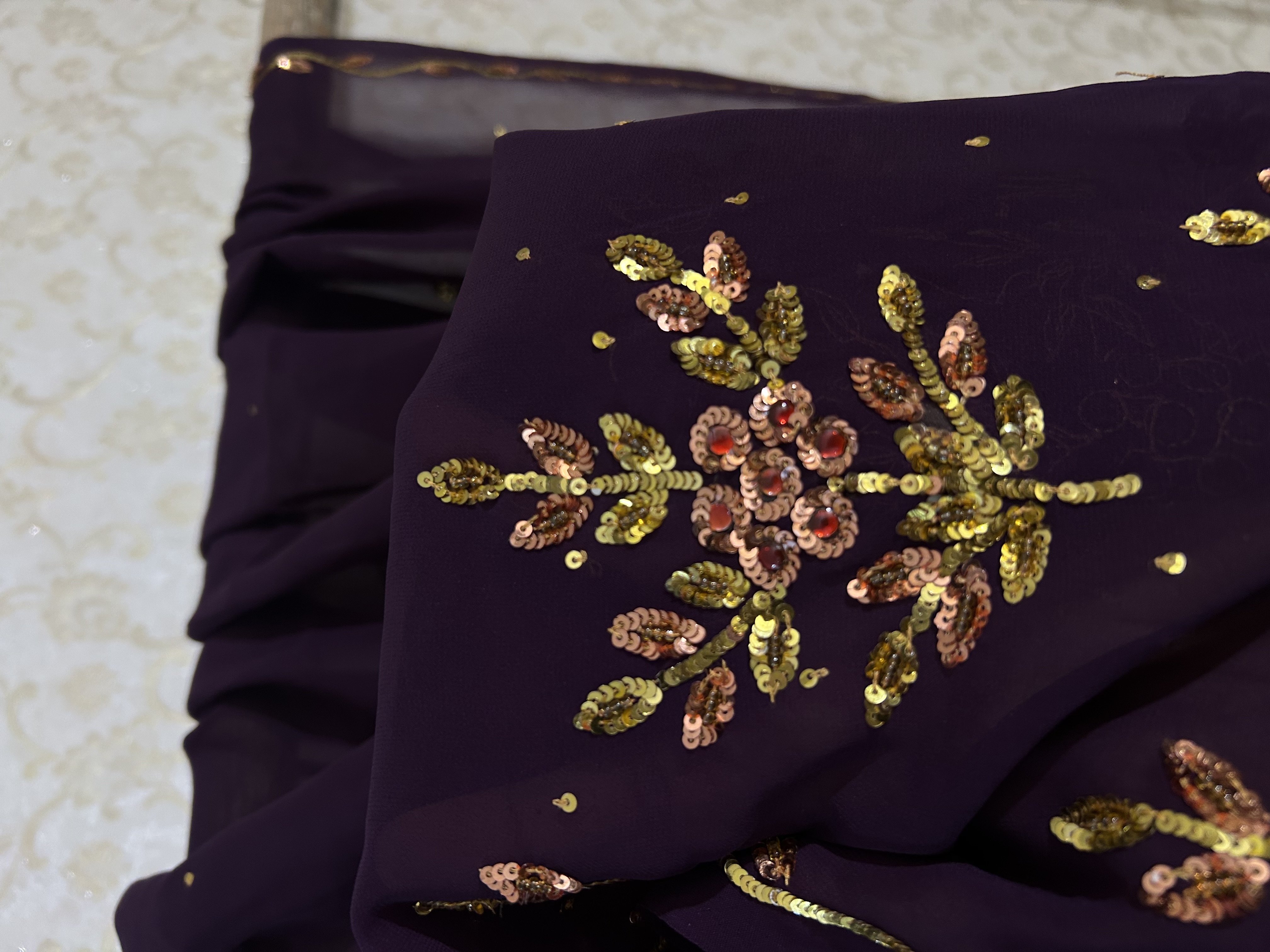 Zaroon embroidered saree — image 5