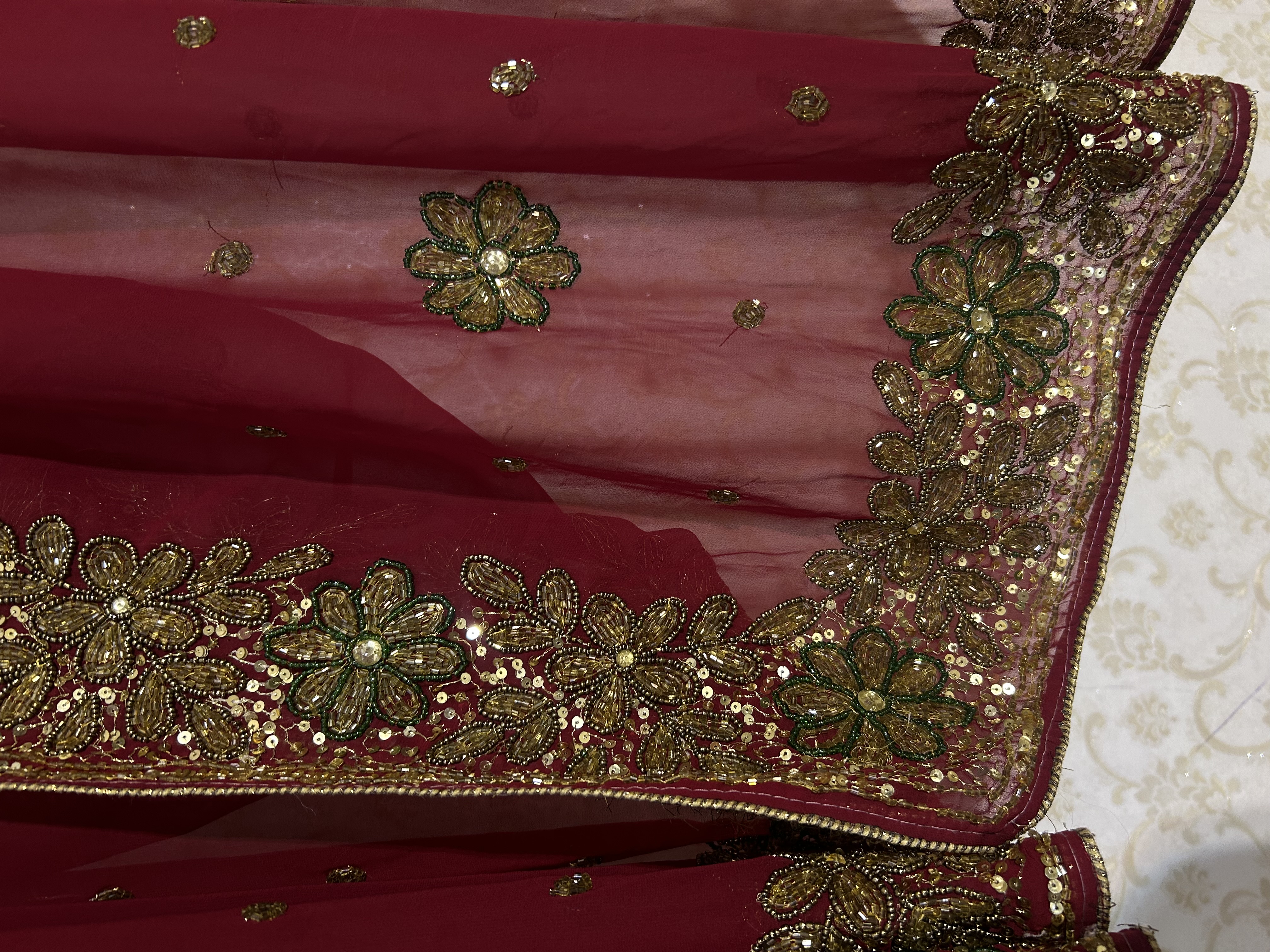 Surkh vintage saree — image 5