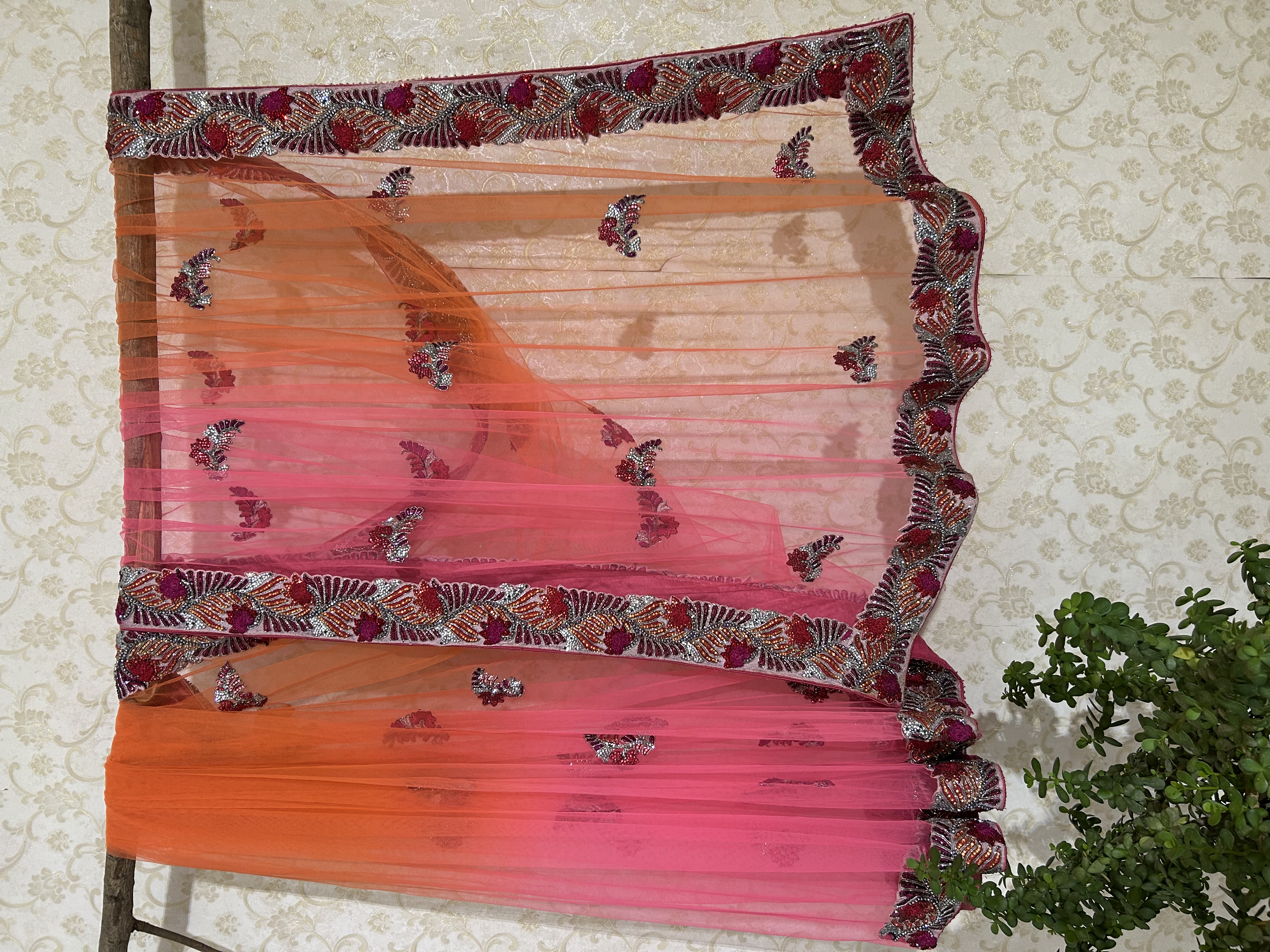 Hot tropic ombre saree — image 1