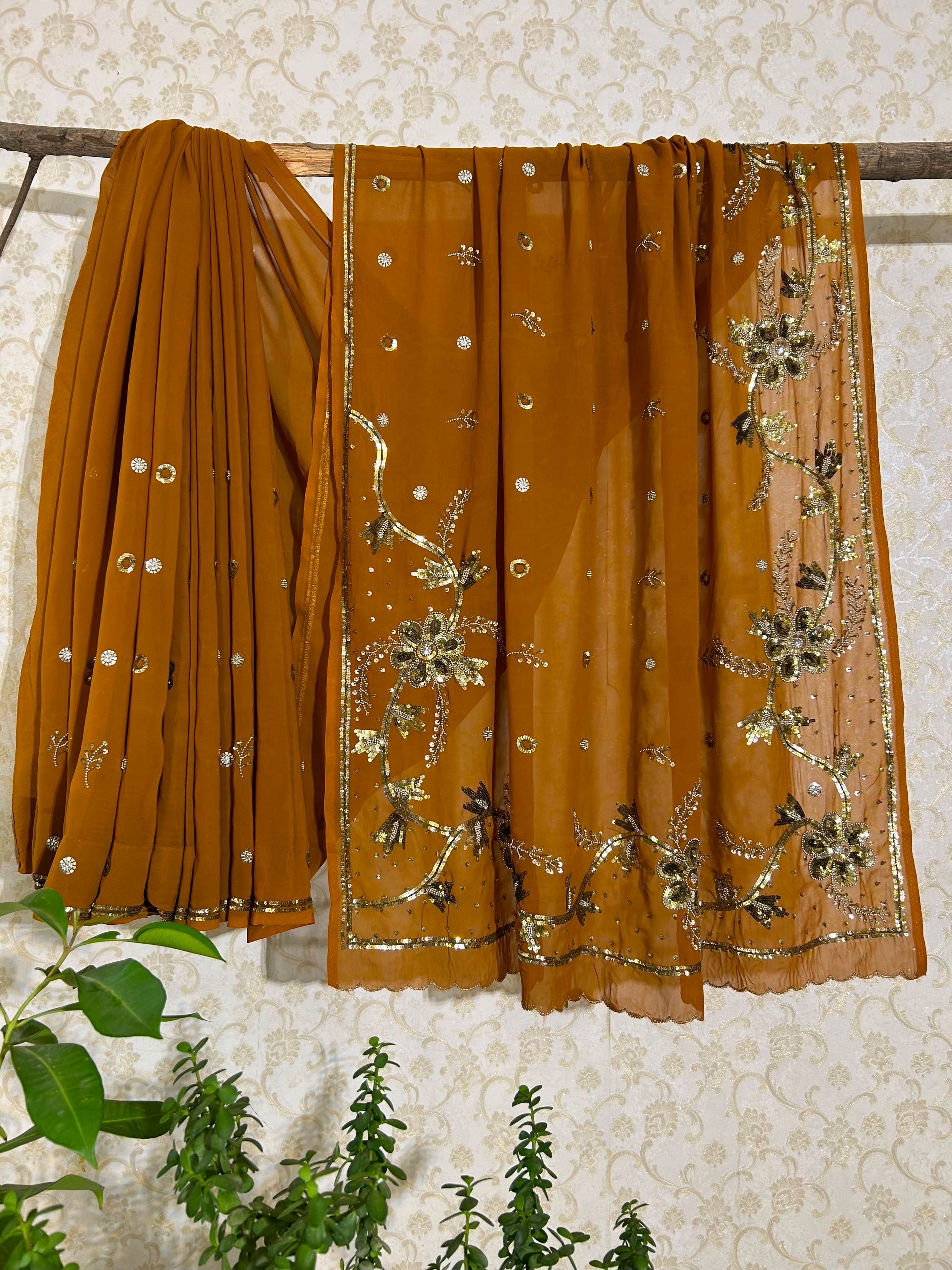 Antique mustard saree — image 1