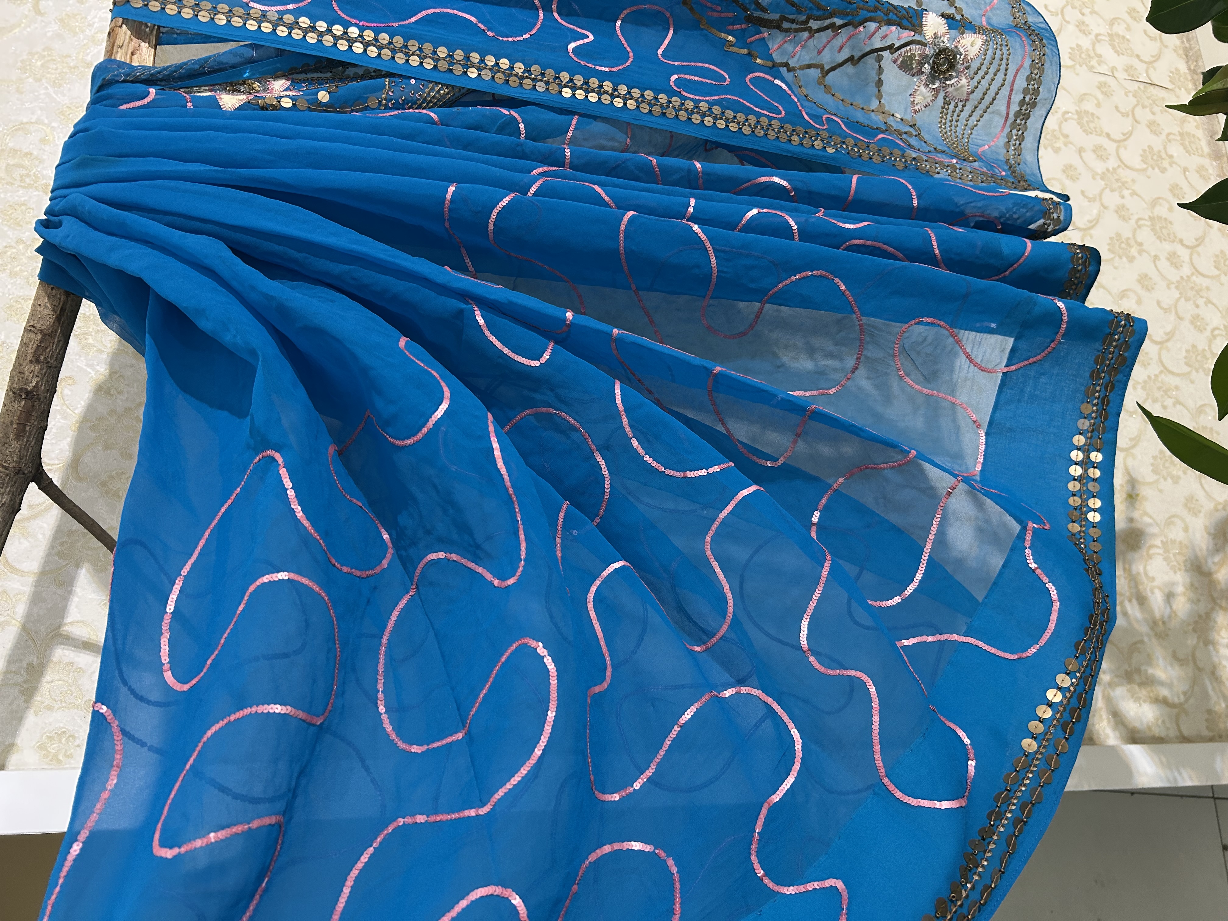 Neelam vintage saree — image 2