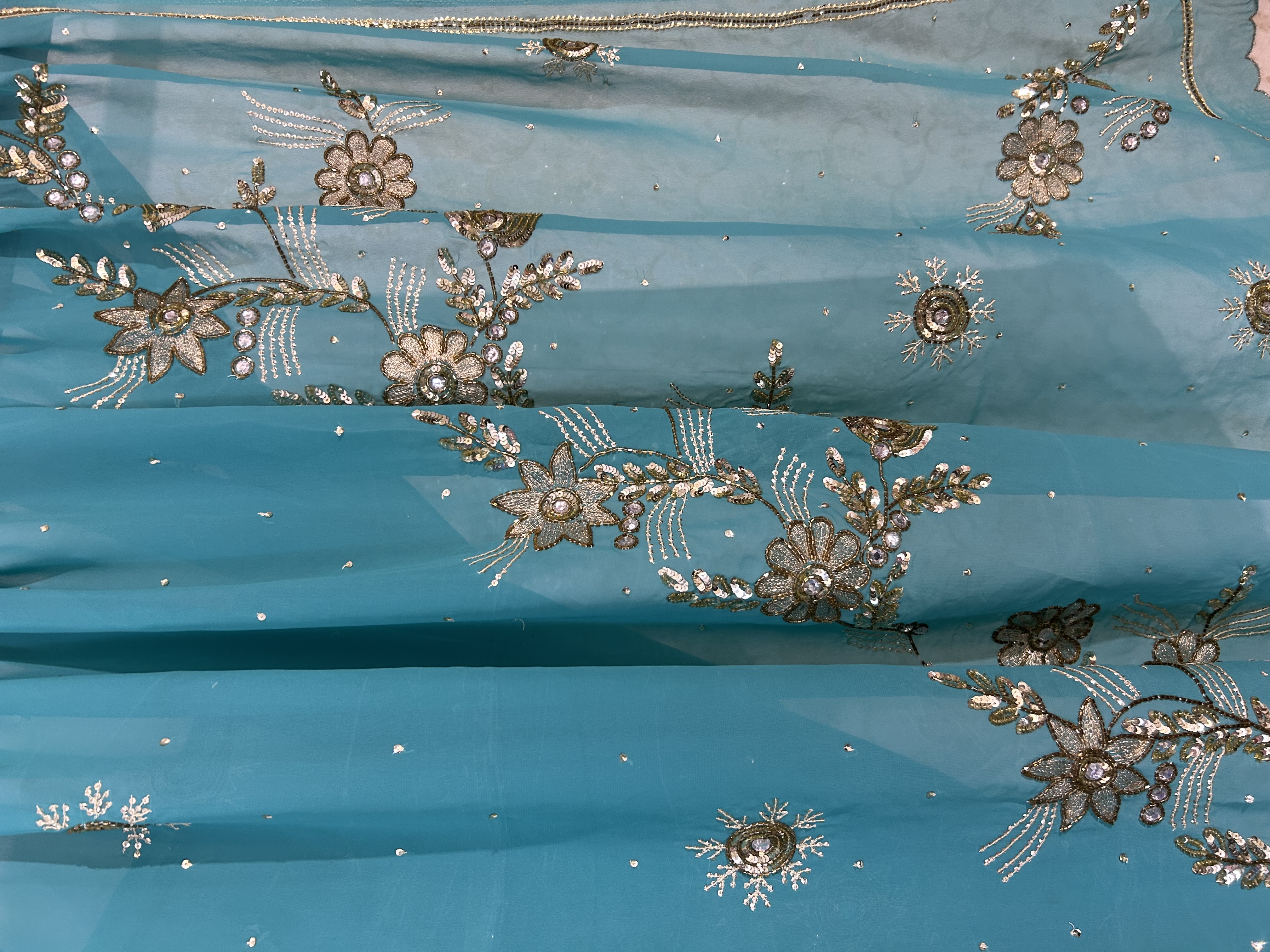 Aarohi vintage saree — image 4