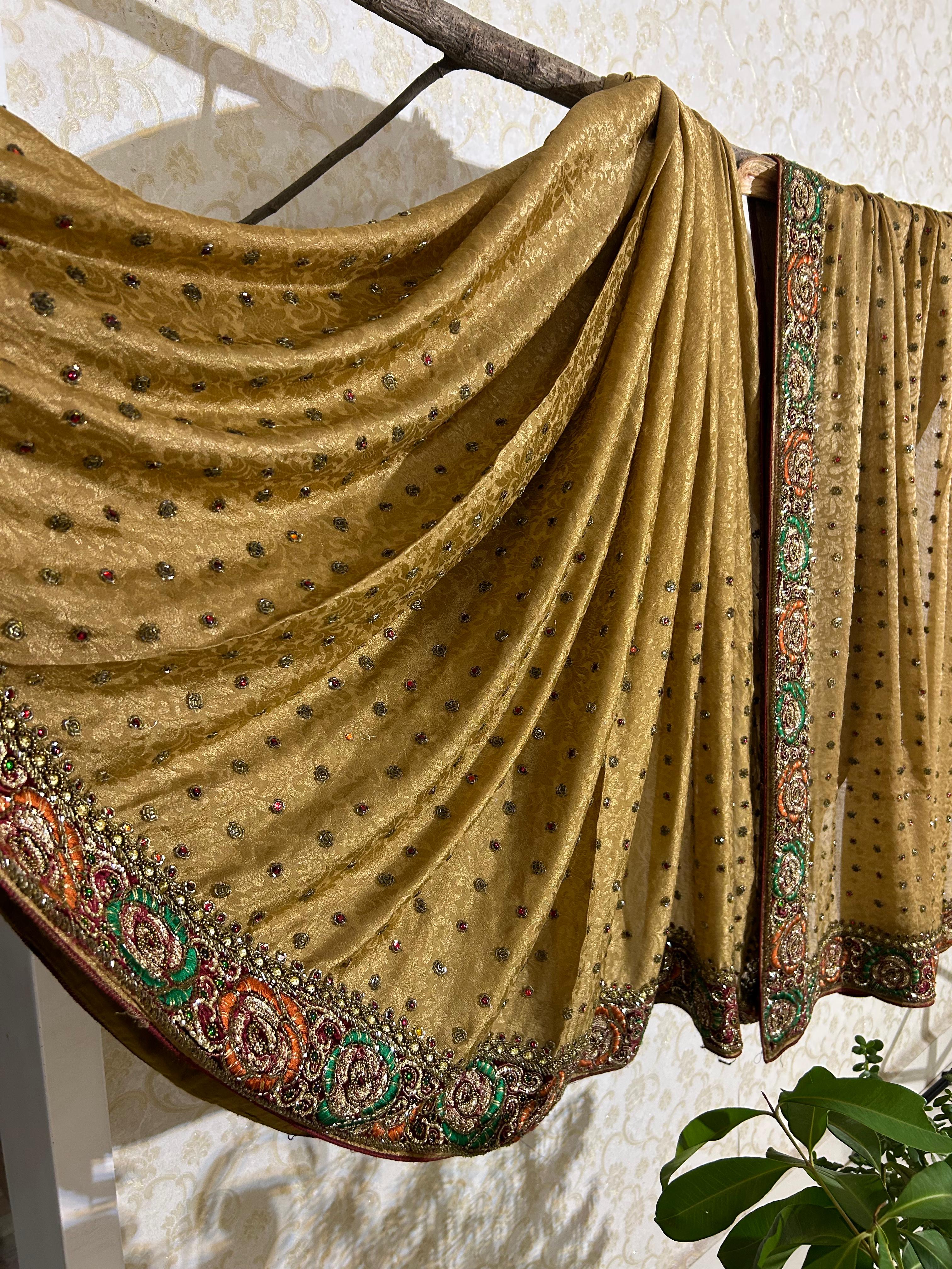 Cream soft satin crepe saree — image 2