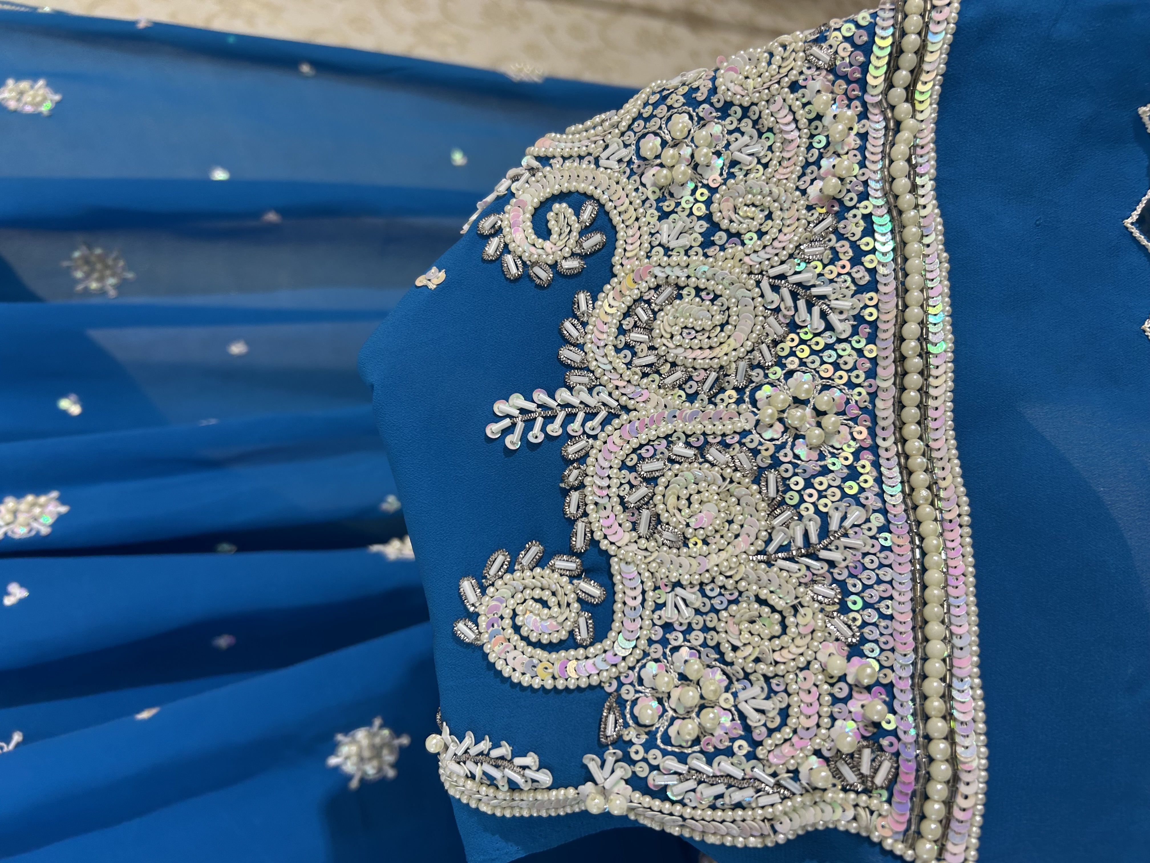 Moti mohini georgette saree — image 4