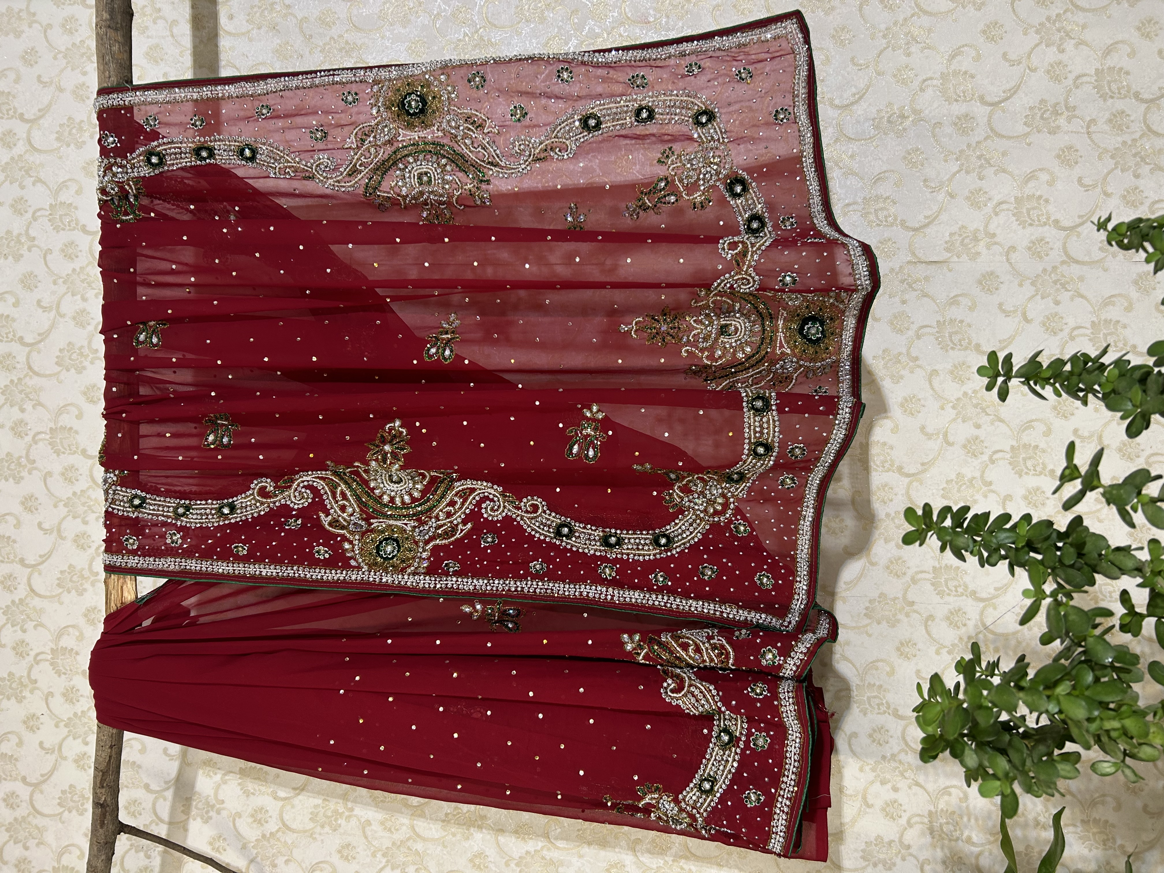 Vintage Maharani saree — image 1