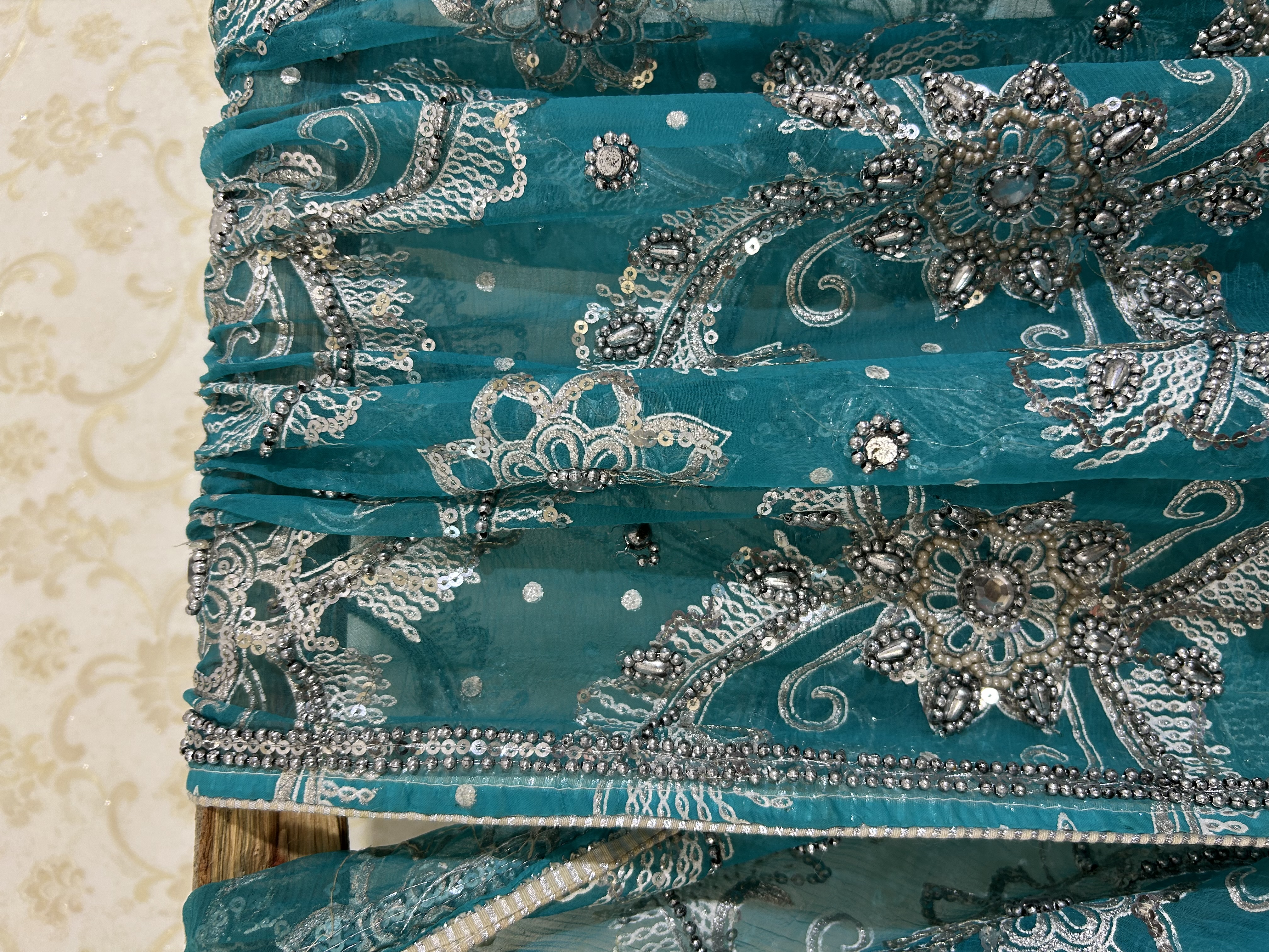 Himaani vintage saree — image 4