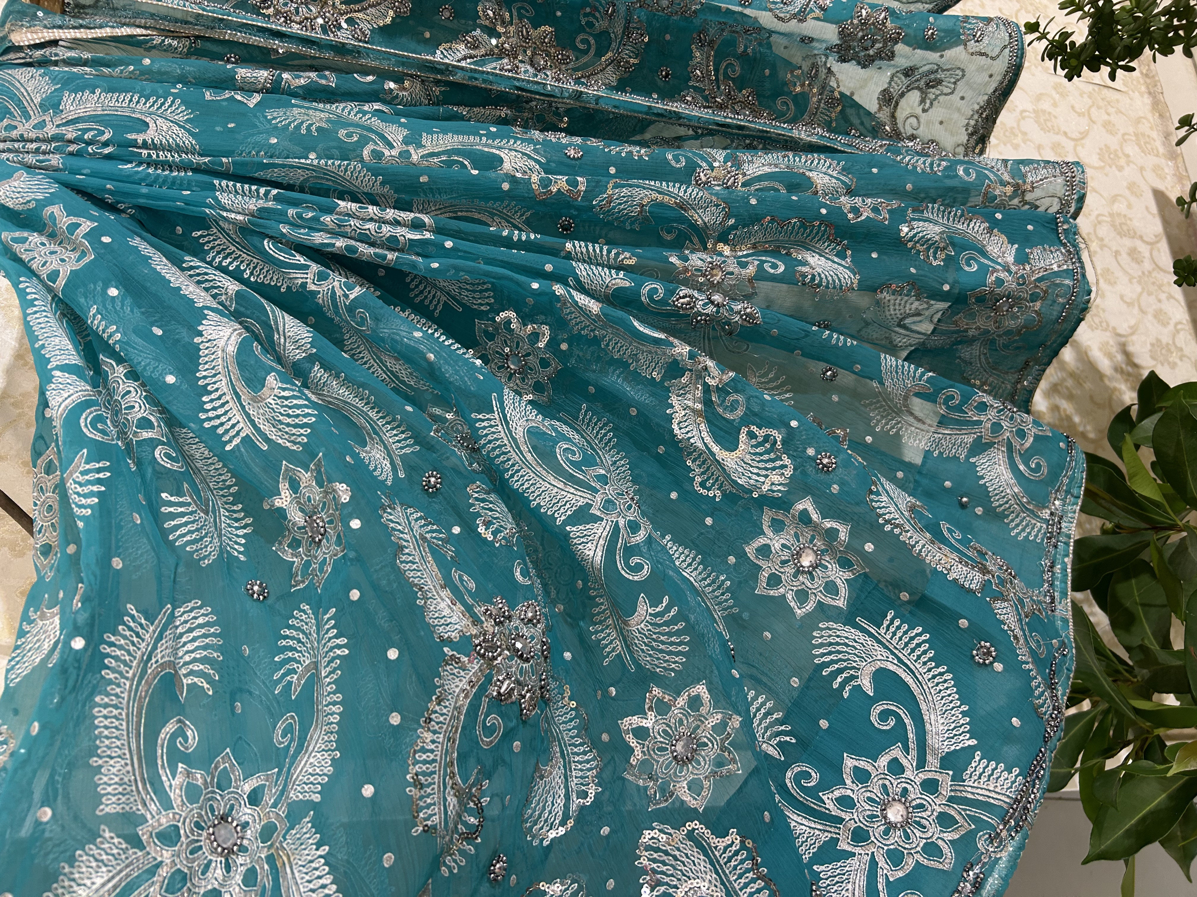 Himaani vintage saree — image 2