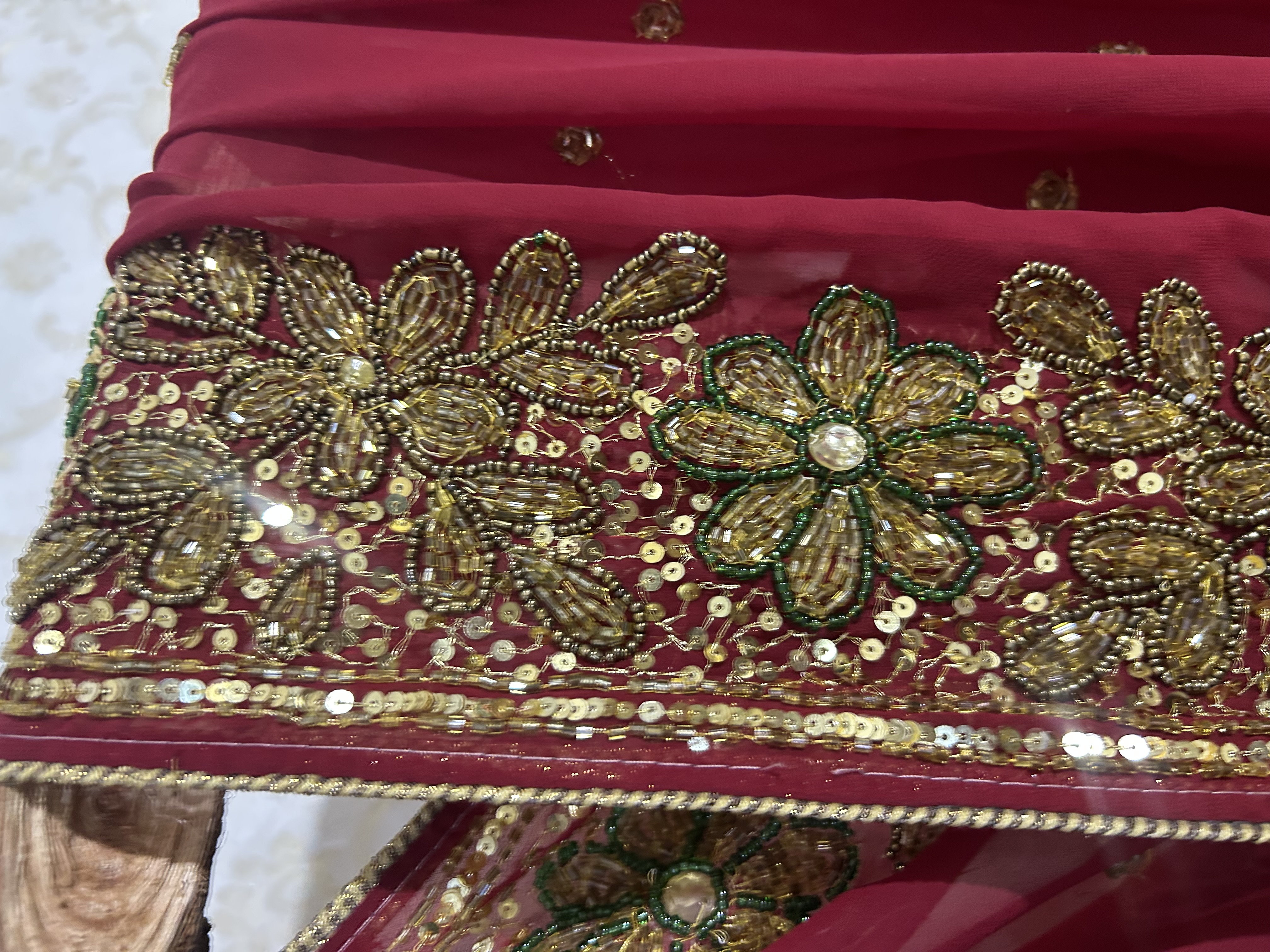 Surkh vintage saree — image 3