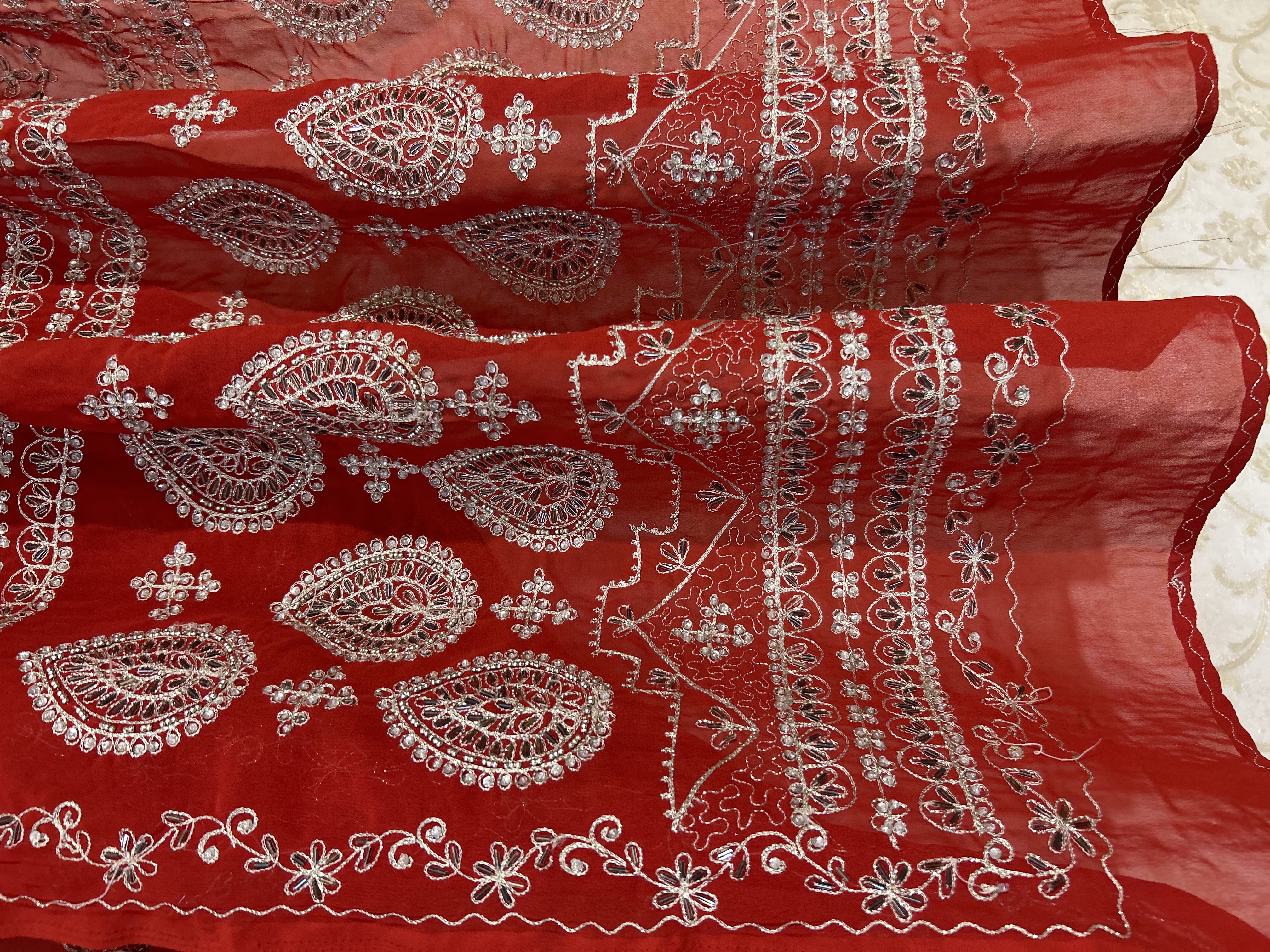 Noorani vintage embroidered saree — image 3