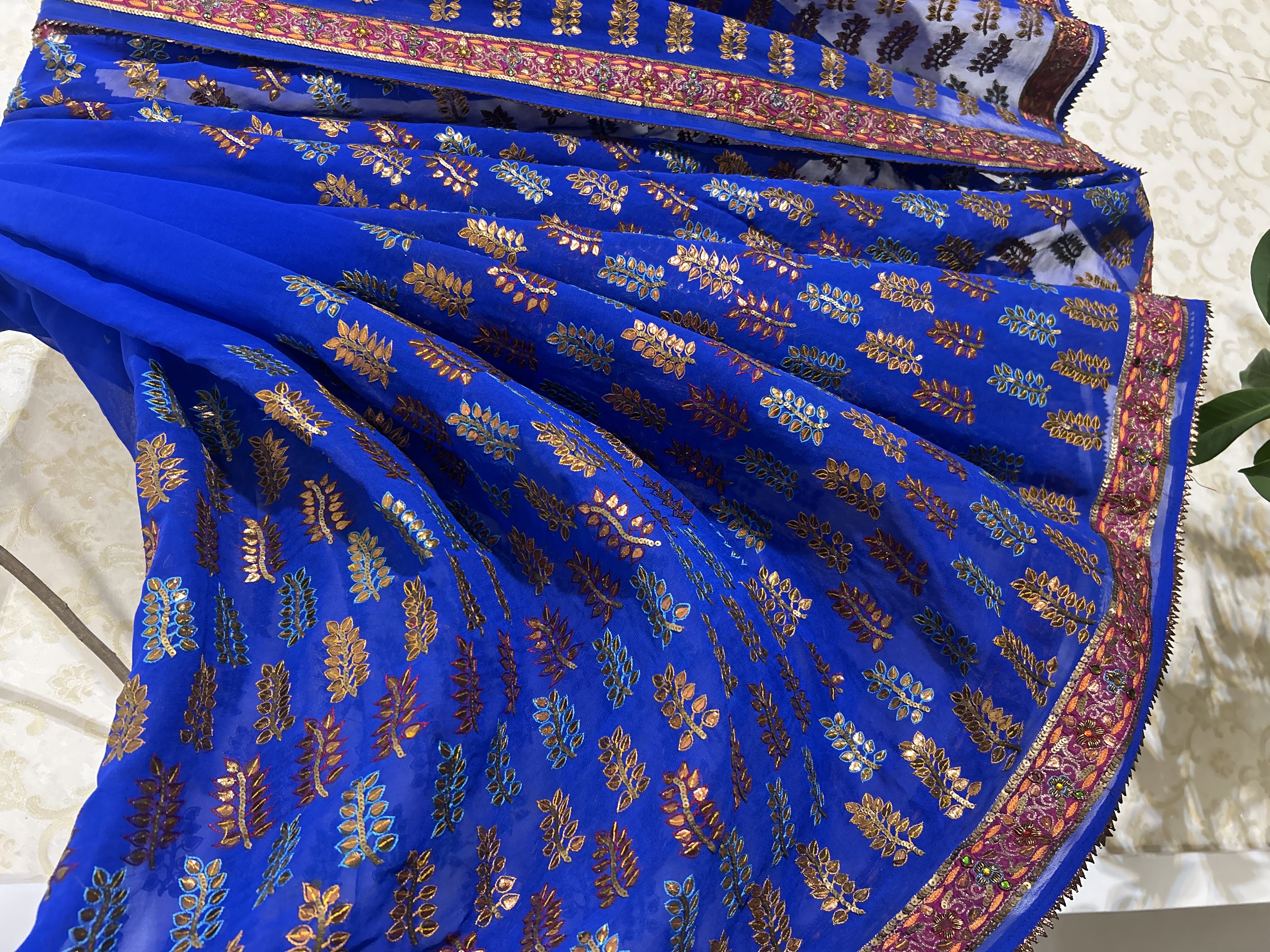 Nilgiri vintage saree — image 2
