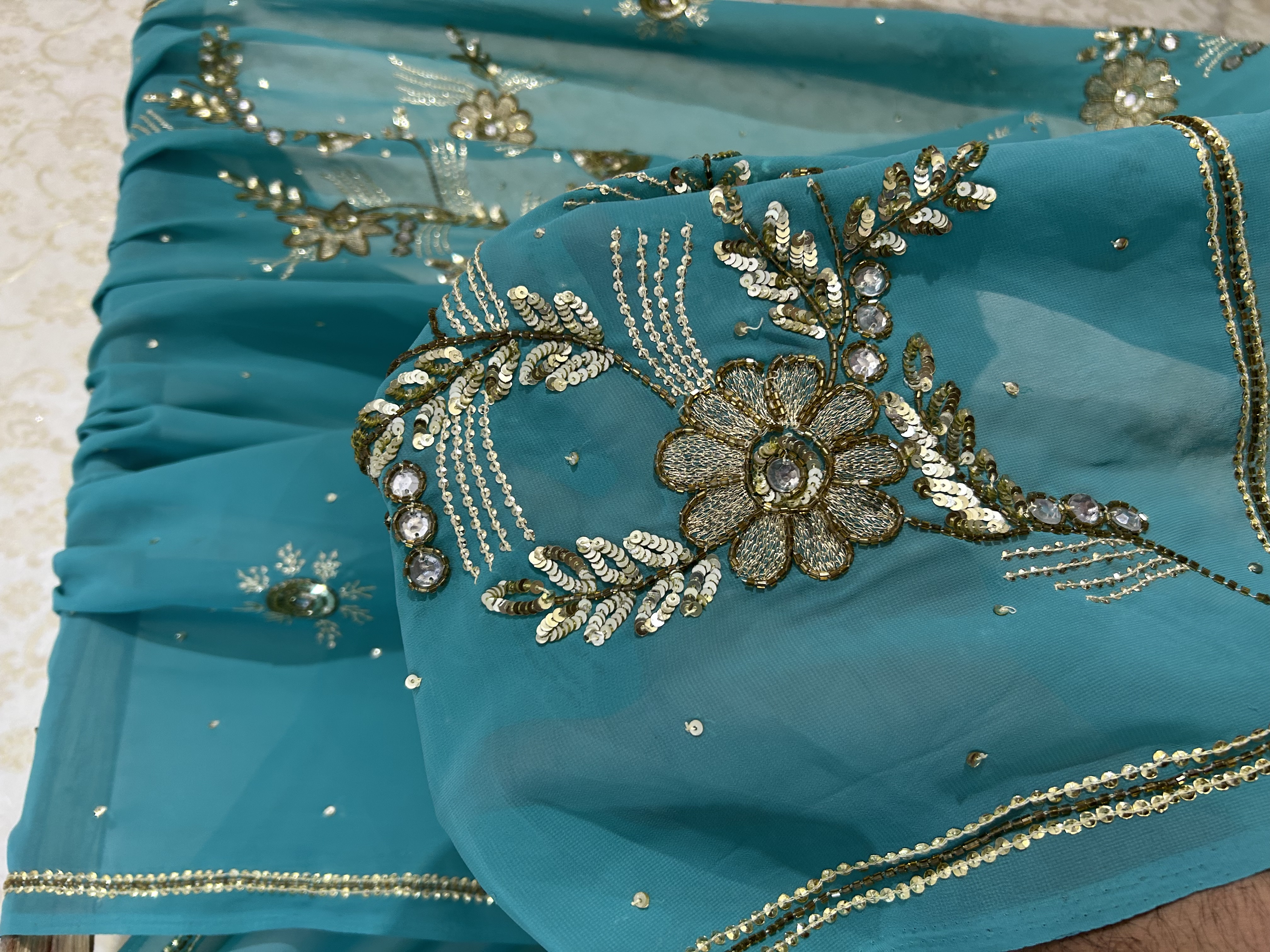 Aarohi vintage saree — image 3