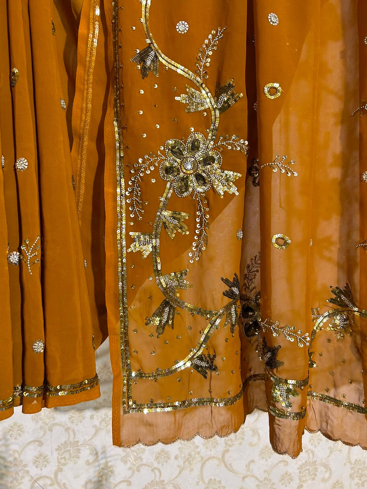 Antique mustard saree — image 3