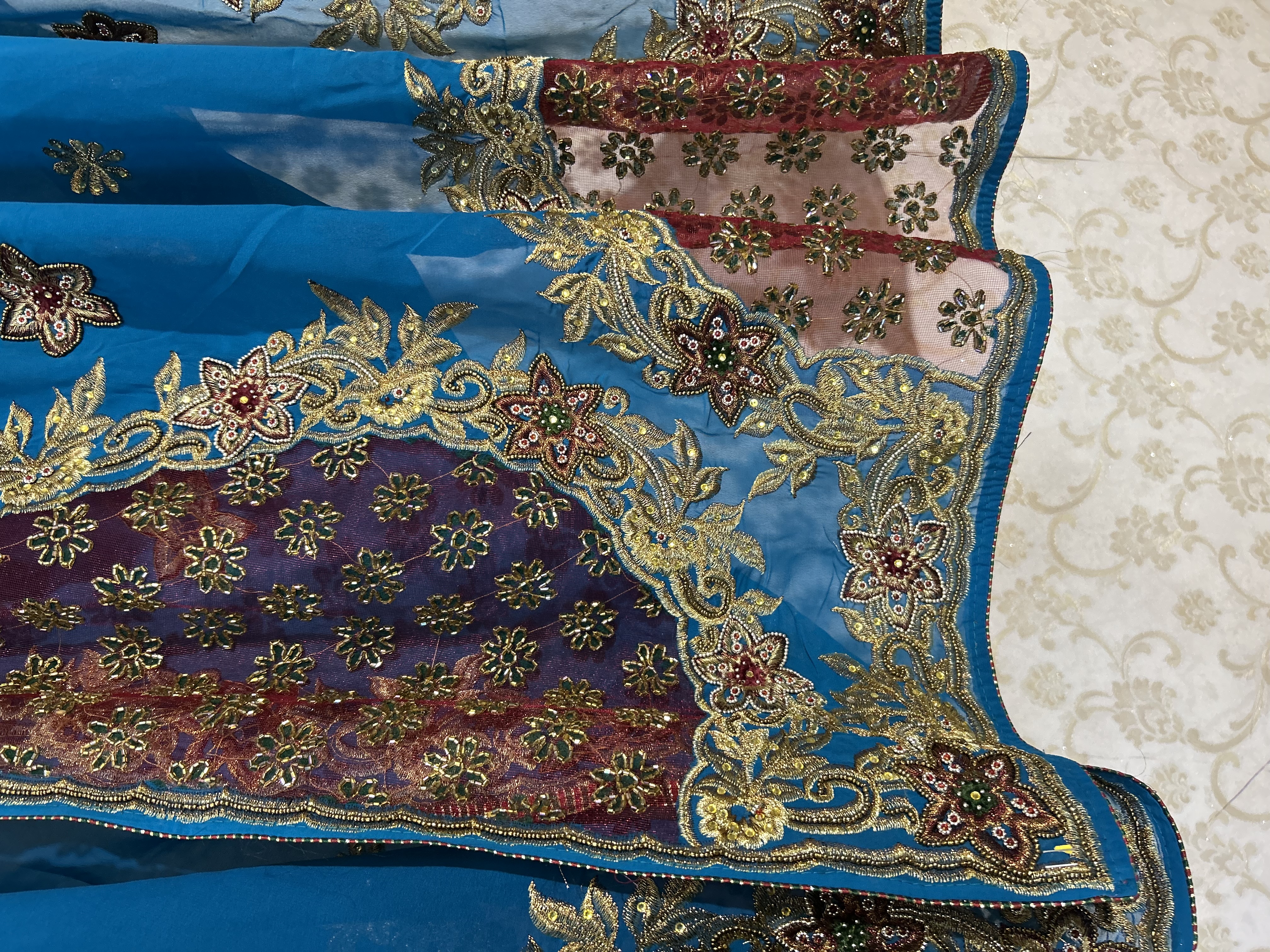 Firoza vintage saree — image 3