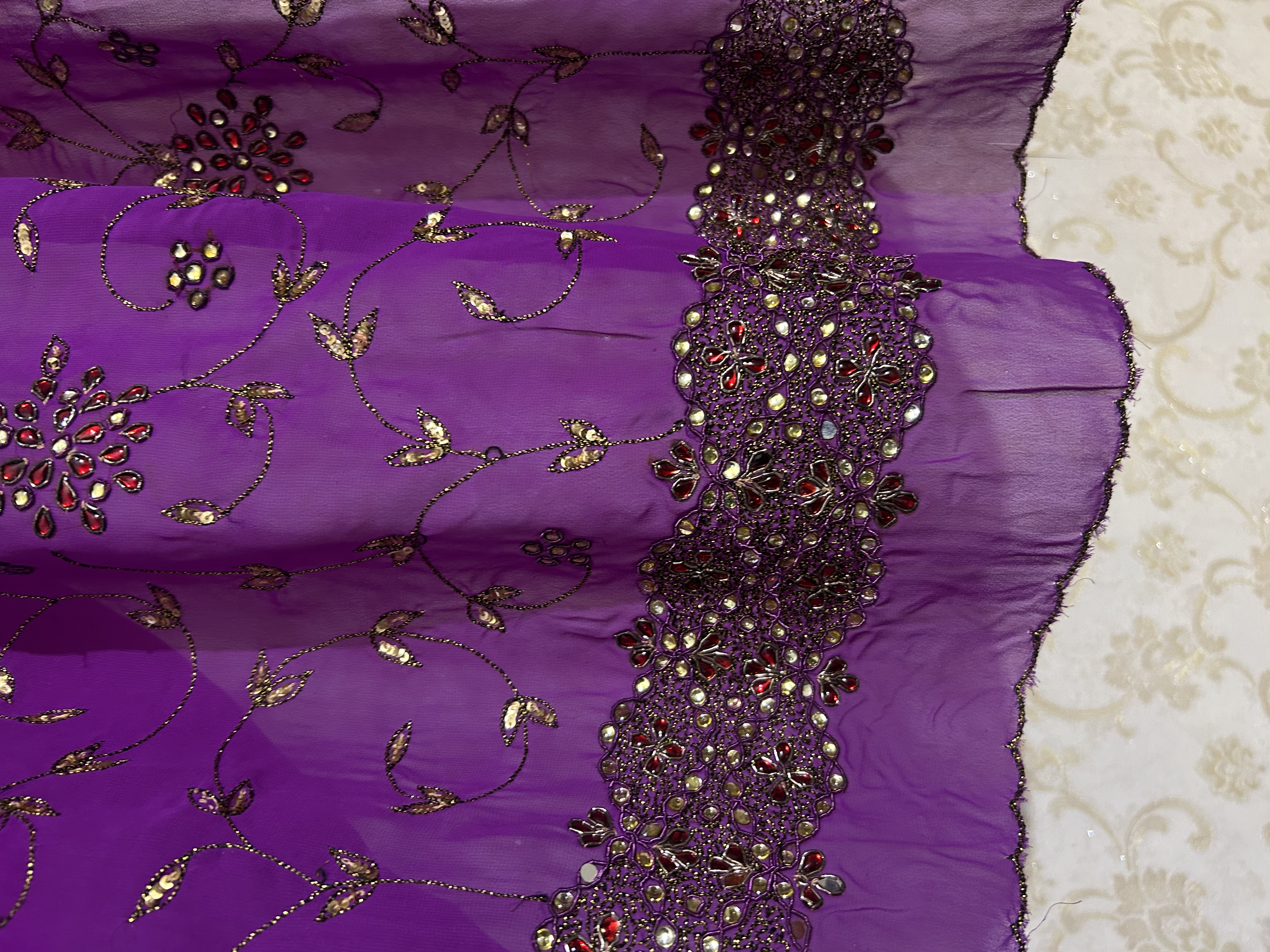 Ira embroidered saree — image 3