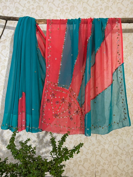 Gulabi dhoop vintage saree
