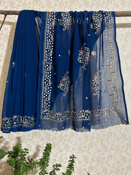 Neelam Nazakat Saree