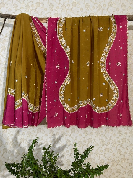 Genda gul vintage saree
