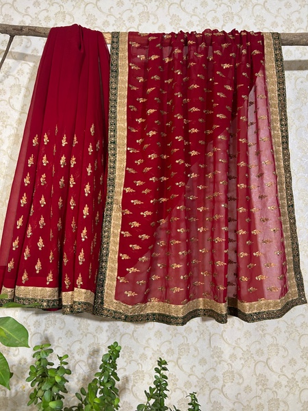 Maroon with thread work buttis 