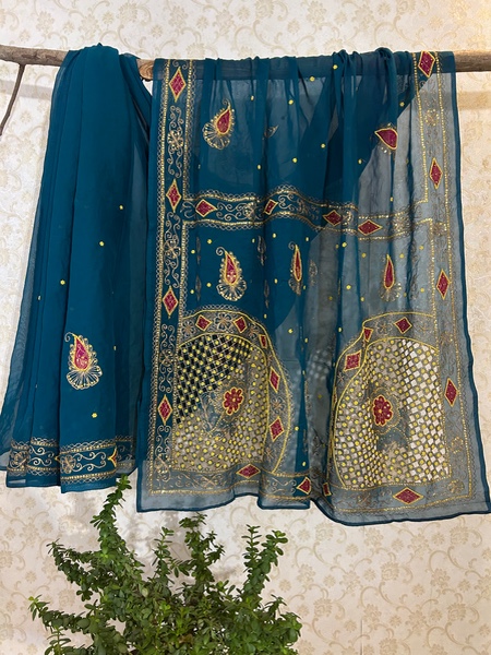 Neelam Gulnaar vintage saree