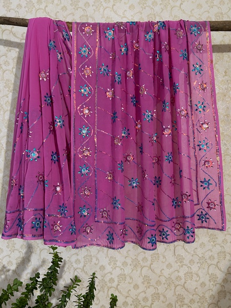 Bijli Gulabi vintage saree